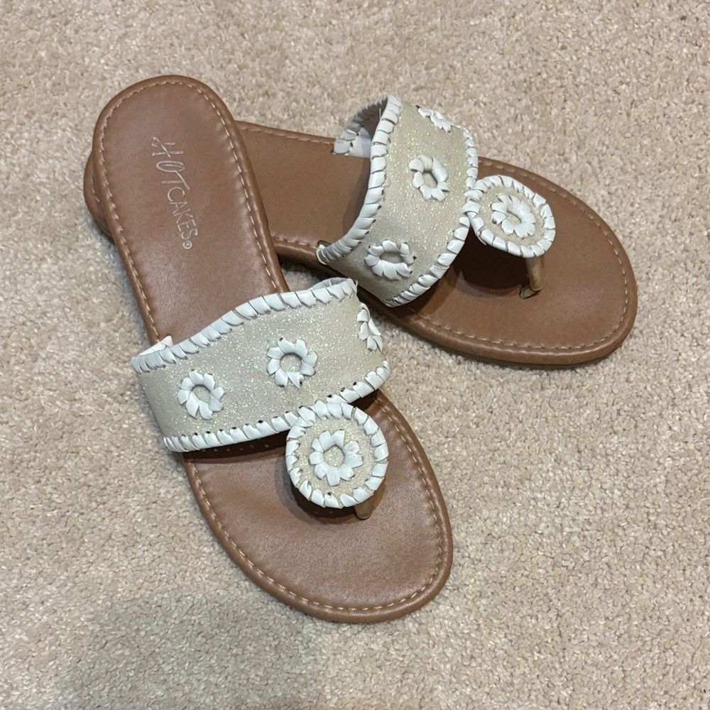 Hot Cakes Cream and Brown Floral Sandals